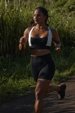 Monday Swimwear Arches “The Tash Bra” -