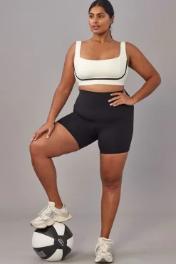 Monday Swimwear Griffith Short 6.25