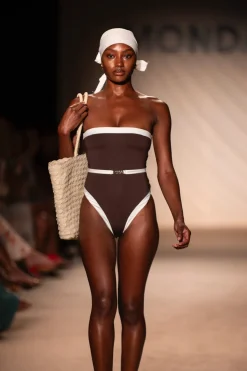 Monday Swimwear Miami One Piece -